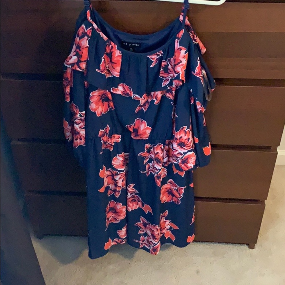 Blue floral summer dress!